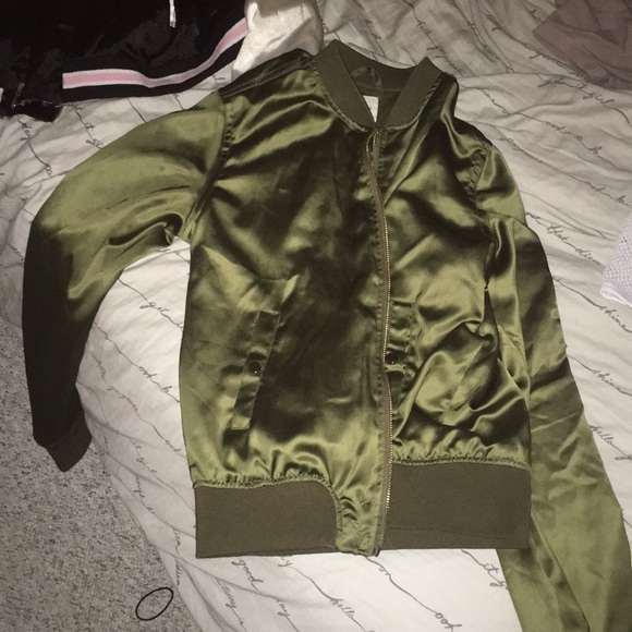 🐶2FOR20🐶Cute Satin bomber jackets✨ - Picture 2 of 3